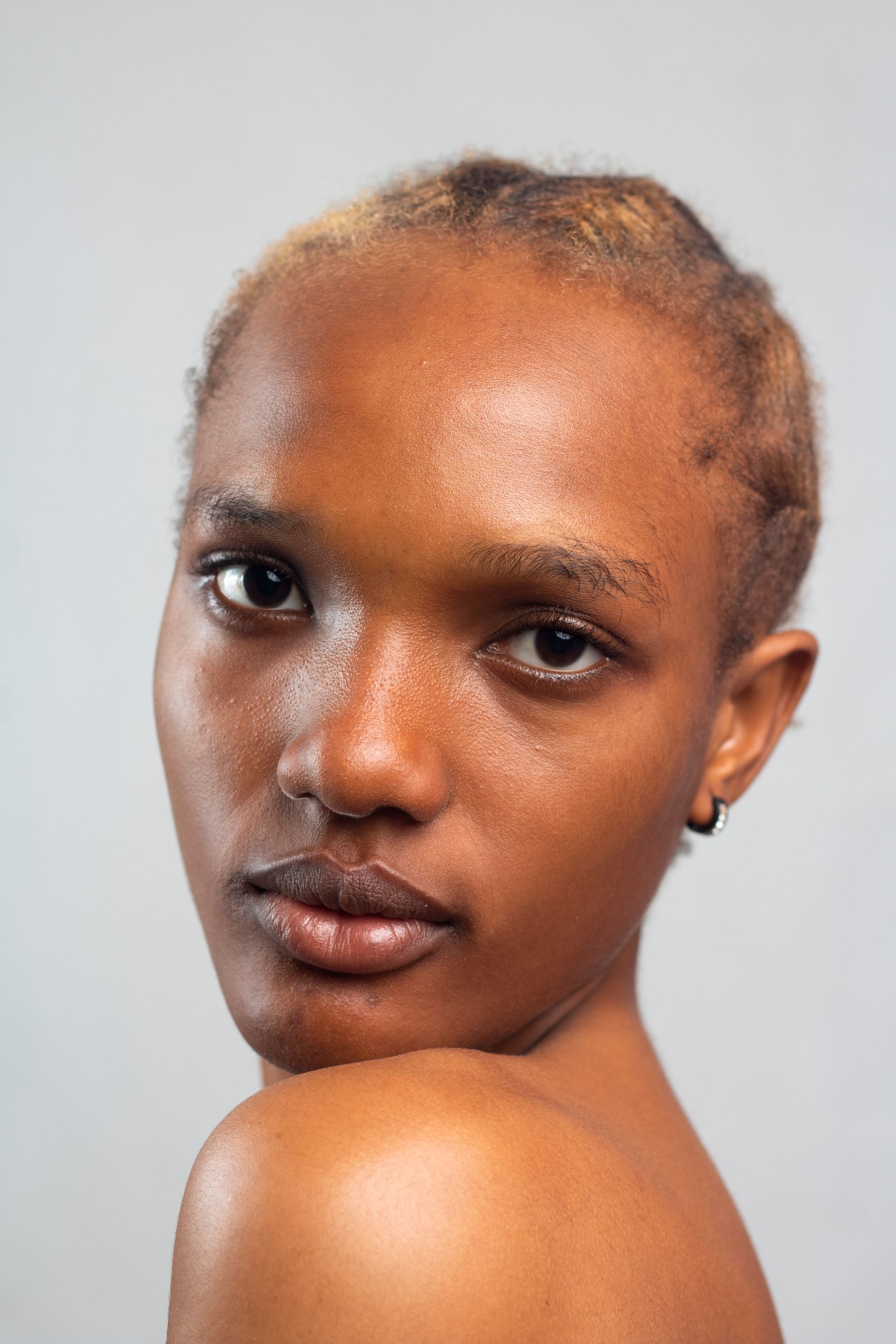 Prototype imagery for Lash Lift service